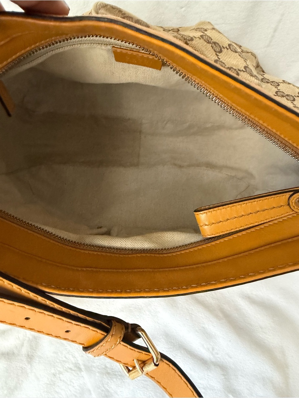 Original GG Canvas Sukey Bag - Picture 9 of 16